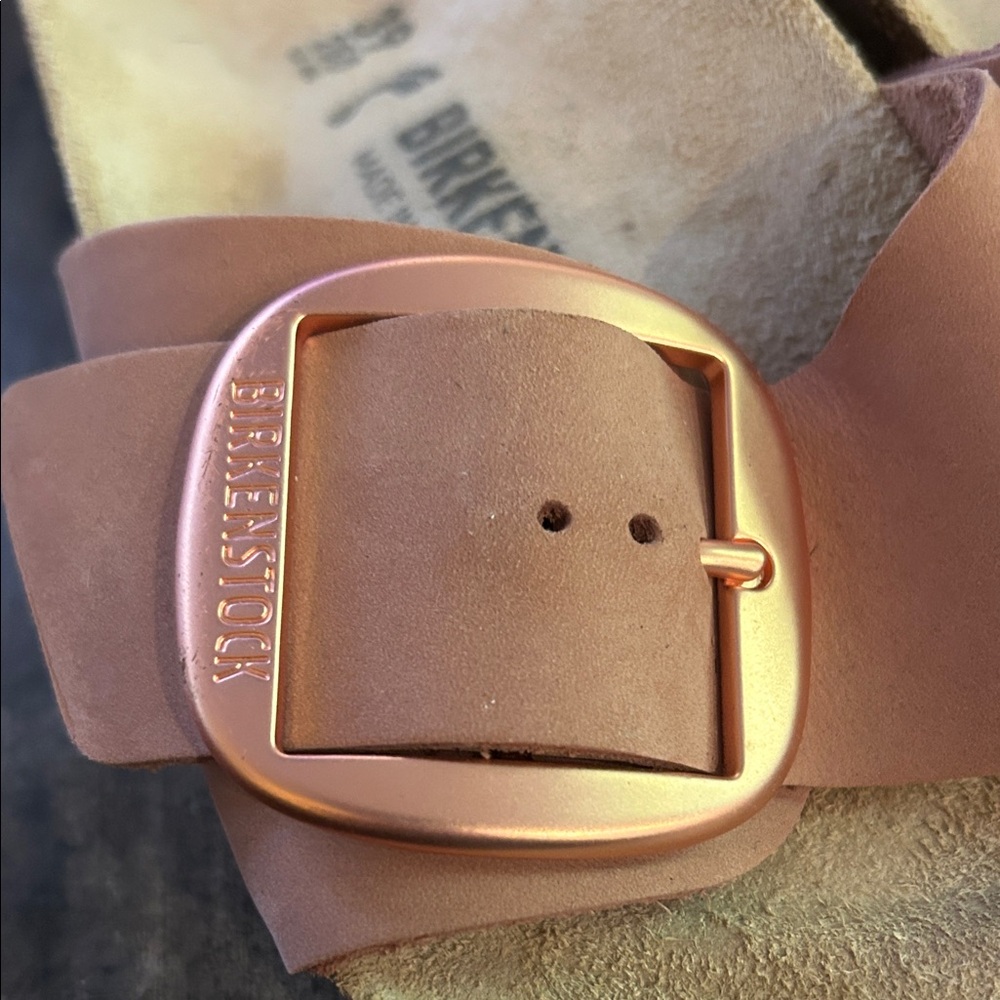 Birkenstock Women’s Madrid Big Buckle limited edition in Old Rose - Picture 4 of 7